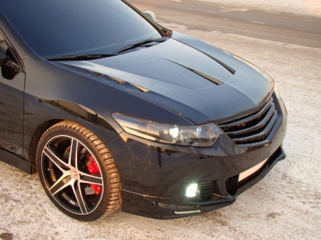 Стеклопл.Капот пластиковый "Agressive Air " Honda Accord VIII 2008-2012 Var №3 (с прорезанным центральным и боковыми воздуховодами)
